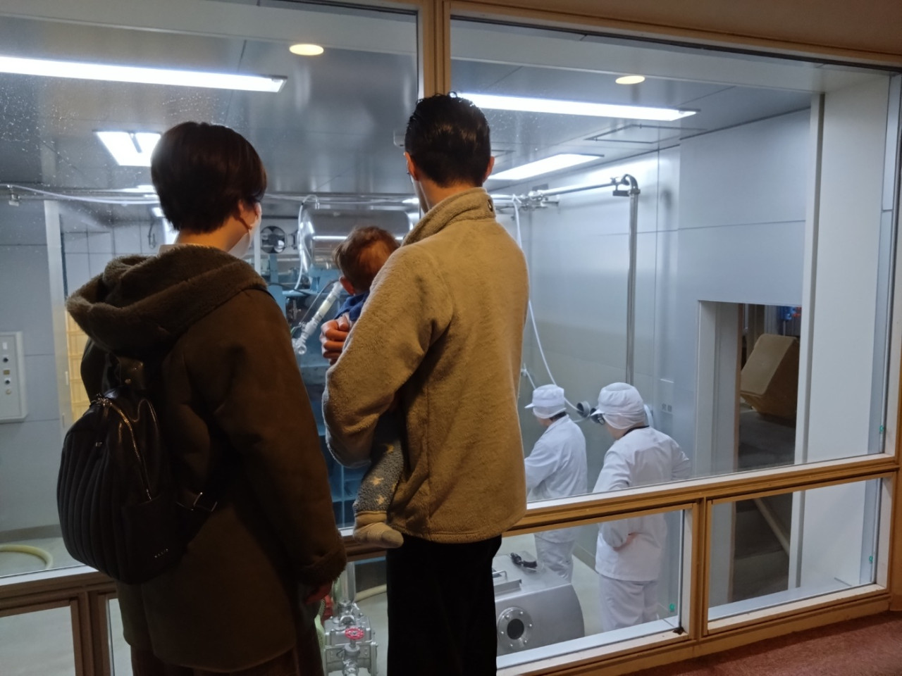 Viagem a Niigata na primavera para conhecer os fabricantes de cerveja numa visita a uma fábrica de saqué.