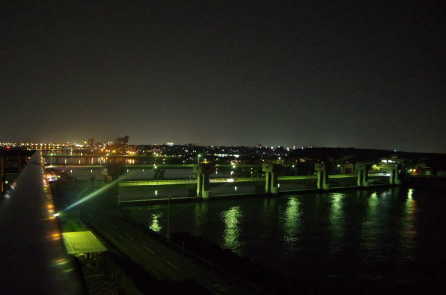 Niigata City's hidden night view spot! This is the night view from the observatory in Sekibun Memorial Park at night!