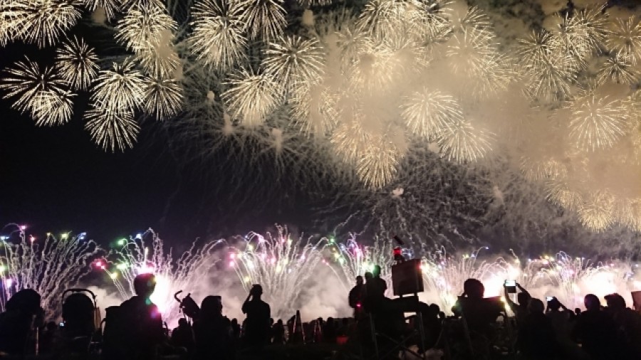 Japan's three biggest fireworks 'Nagaoka Matsuri Grand Fireworks Festival' - see it at least once! Highlights and history of the powerful fireworks
