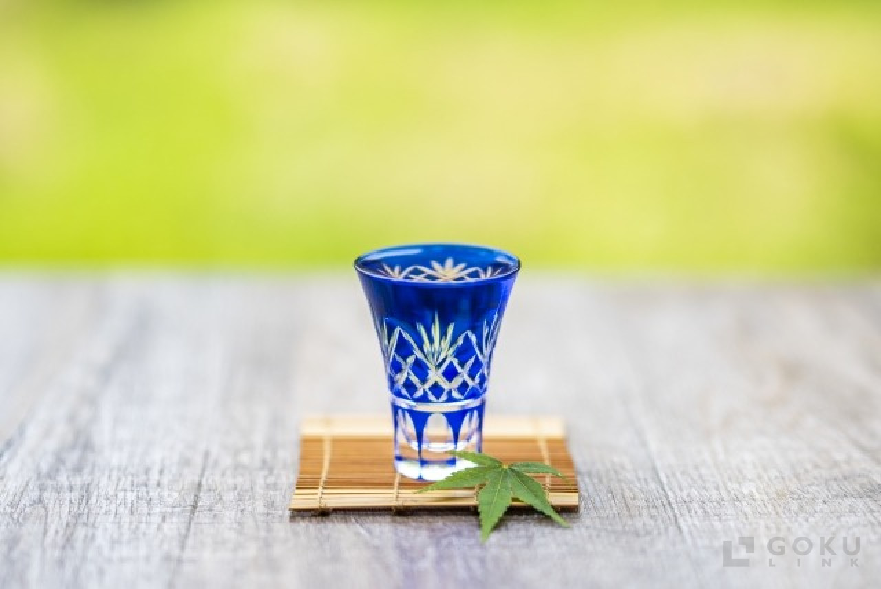 What is sparkling sake? A must for sake beginners! Recommended sake that is sweet & refreshing and easy to drink!